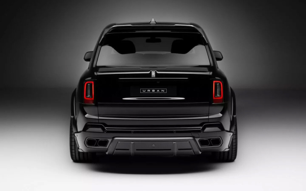
            Британцы вложили $100 тыс. в Rolls-Royce Cullinan. Вот что из этого вышло
        