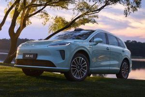 Huawei и SAIC анонсировали совместный кроссовер Shangjie H5