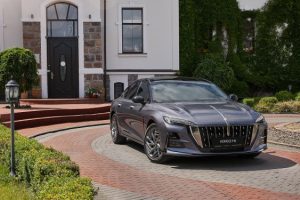 Бежит впереди себя. Первый тест Hongqi H6 с претензией на премиальность