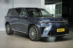 GAC Trumpchi S9: новый гибридный кроссовер выйдет на российский рынок в 2026 году. Конкурент Lixiang. Фото и первые подробности