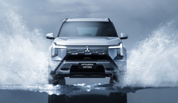 Представлен семиместный кроссовер Mitsubishi Destinator