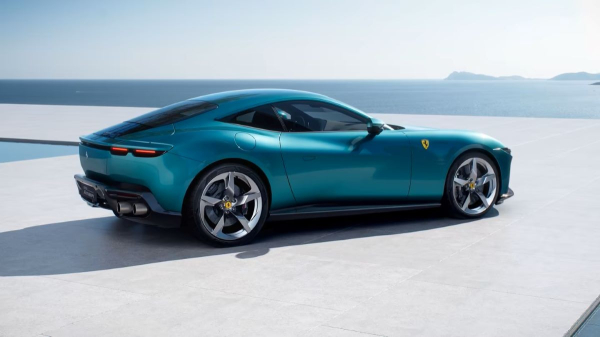 Купе Ferrari Amalfi стало эволюцией модели Roma