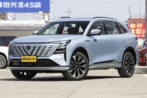 Changan CS75 Plus 2025 нового поколения (3-GEN) выходит на российский рынок: подробности, фото и предварительные цены