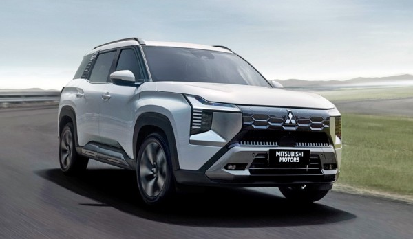 Представлен семиместный кроссовер Mitsubishi Destinator