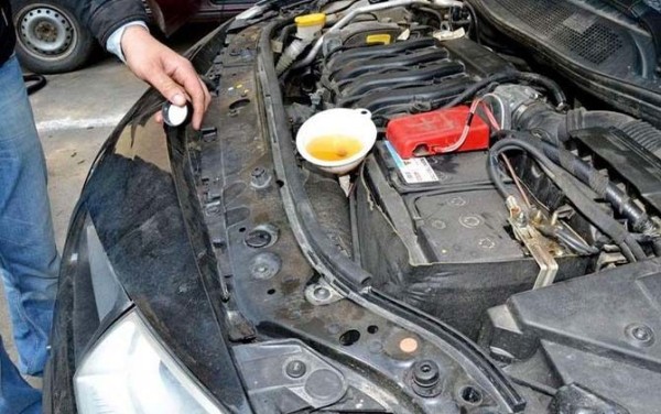 Полная и частичная замена масла в АКПП Renault Megane II своими руками