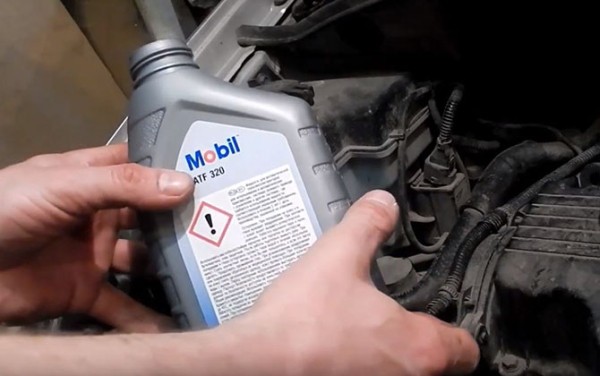 Масло для АКПП и ГУР Mobil ATF 320