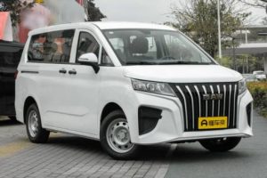 BAW MPV (Ace M7) 2025: официальный старт продаж в России бюджетного 7-местного минивэна. Цены и комплектации
